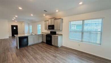 22632 Malvicino Dr in Roman Forest, TX - Building Photo - Building Photo