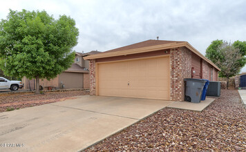 736 Linda Johnson Ave in El Paso, TX - Building Photo - Building Photo