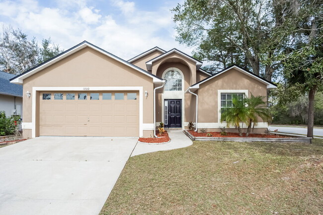 1000 Country Cove Ct in Oviedo, FL - Building Photo - Building Photo