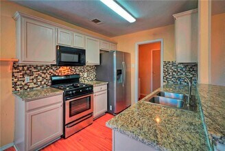 14329 Teacup Ln in Pflugerville, TX - Building Photo - Building Photo