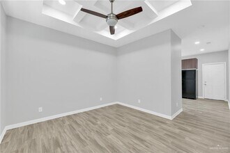 1008 W Mahala Ave in Mission, TX - Building Photo - Building Photo
