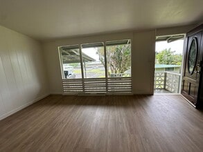 1770b Kilauea Ave in Hilo, HI - Building Photo - Building Photo