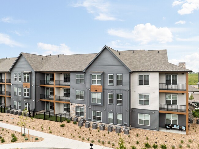 Notch66 Luxury Apartment Homes in Longmont, CO - Building Photo - Building Photo