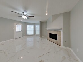 6726 Misty Dale Dr in Katy, TX - Building Photo - Building Photo