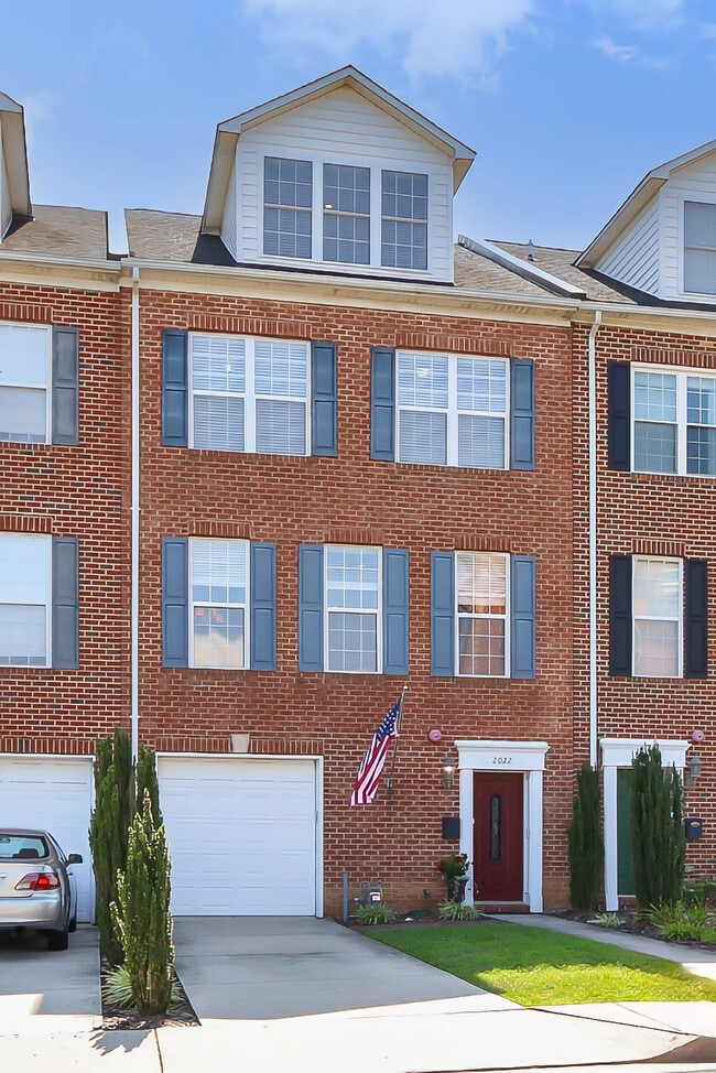 property at 2022 N Culpeper St