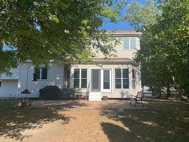 811 Wheaton Way in Creve Coeur, MO - Building Photo - Building Photo