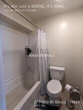277 W Bruce St in Harrisonburg, VA - Building Photo - Building Photo