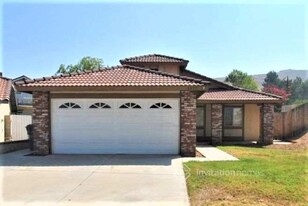 3437 Yuba Cir