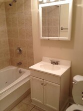 4606 N Monticello Ave-Unit -4610-GE in Chicago, IL - Building Photo - Building Photo