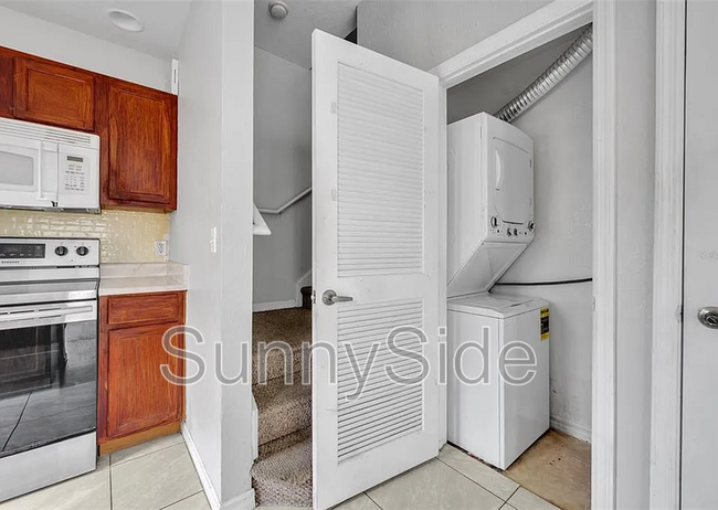 4012 Santa Maria Dr in Kissimmee, FL - Building Photo - Building Photo