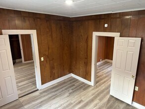 3345 W Don Tyson Pkwy in Springdale, AR - Building Photo - Building Photo