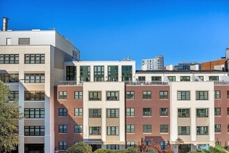 17 Otis St in Cambridge, MA - Building Photo - Building Photo