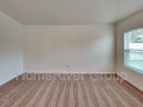 4895 Creek Bluff Ln in Middleburg, FL - Building Photo - Building Photo