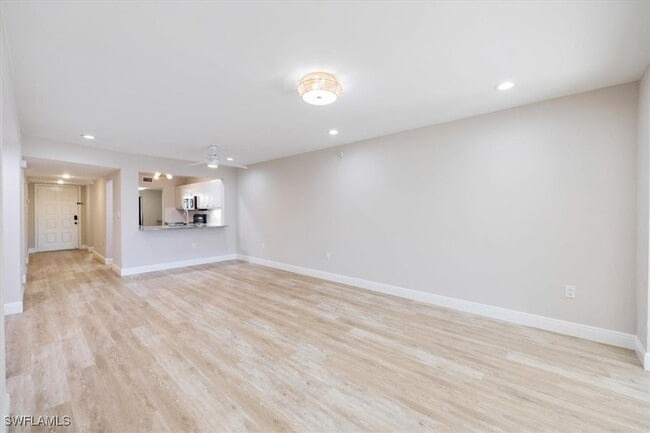 5940 Via Lugano in Naples, FL - Building Photo - Building Photo