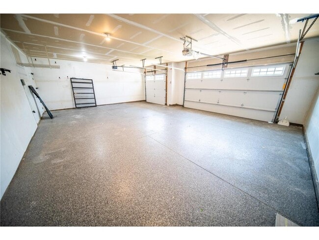 5182 Southern Ridge Ln SW in Rochester, MN - Building Photo - Building Photo