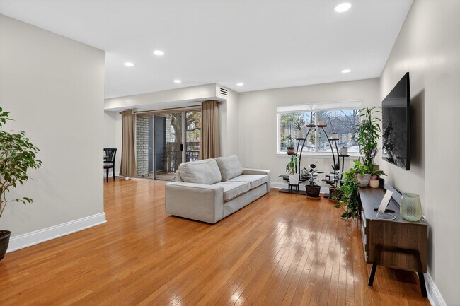 12301 Braxfield Ct in North Bethesda, MD - Building Photo - Building Photo