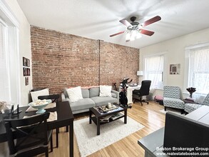 39 Hemenway St, Unit #2 in Boston, MA - Building Photo - Building Photo