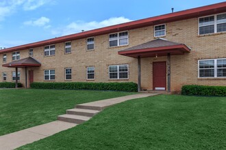 Lincoln Heights in Wichita Falls, TX - Building Photo - Building Photo