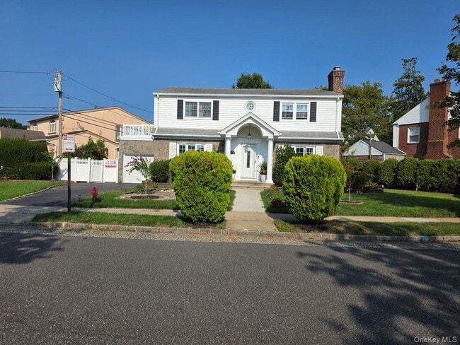 property at 30 Aberdeen Rd