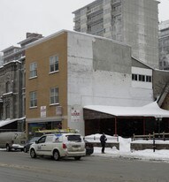 3490 du Parc in Montréal, QC - Building Photo