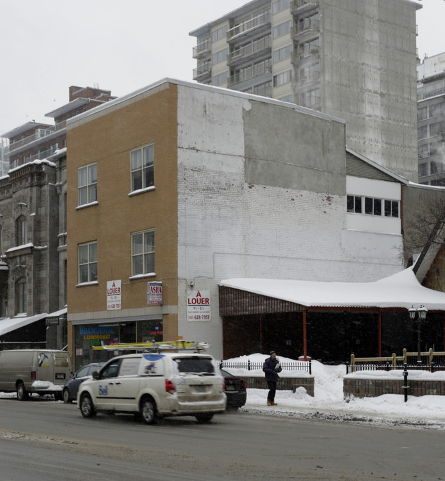 3490 du Parc in Montréal, QC - Building Photo - Building Photo