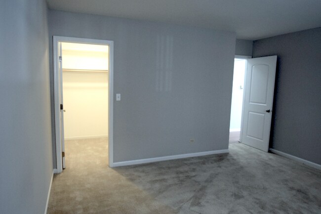 1425 Ashland Ave, Unit na in Des Plaines, IL - Foto de edificio - Building Photo