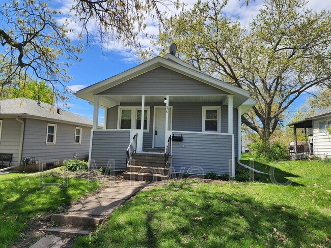 property at 526 Kirkwood Ave
