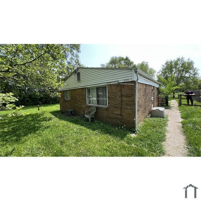 2745 Fremont St-Unit -A in Toledo, OH - Building Photo