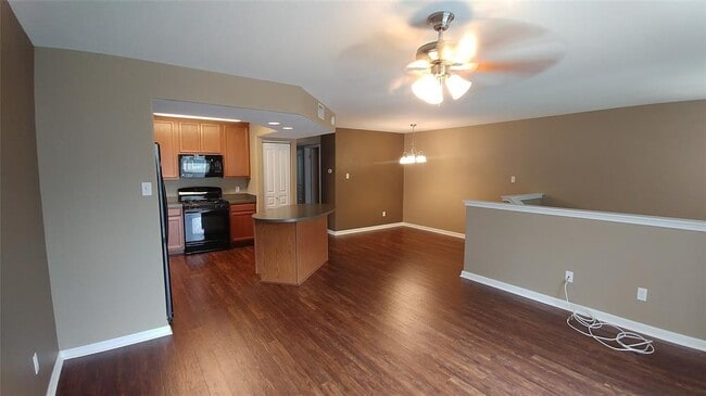 112 Rush Haven in San Marcos, TX - Building Photo - Building Photo