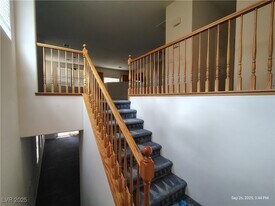 6284 W Cougar Ave in Las Vegas, NV - Building Photo