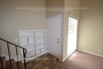 30W078 Maplewood Dr in Warrenville, IL - Foto de edificio - Building Photo