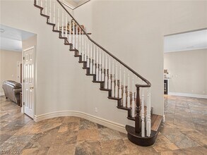 5228 Sandy Cactus Ln in Las Vegas, NV - Building Photo - Building Photo