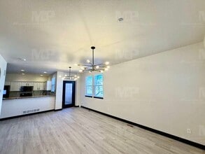 3809 Rock Creek Dr in Fort Collins, CO - Building Photo - Building Photo