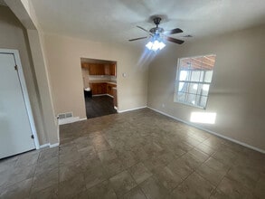 319 W 14th St in Scottsbluff, NE - Building Photo - Building Photo