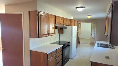 6828 N G St in Spokane, WA - Building Photo - Building Photo