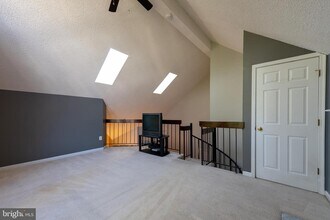 1611 Airy Hill Ct-Unit -F in Crofton, MD - Building Photo - Building Photo