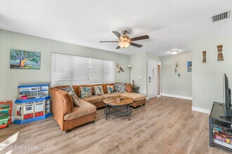 255 Ocean View Ln in Indialantic, FL - Building Photo - Building Photo