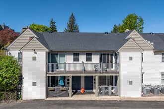 West Ferry Place Apartments in Buffalo, NY - Building Photo - Building Photo