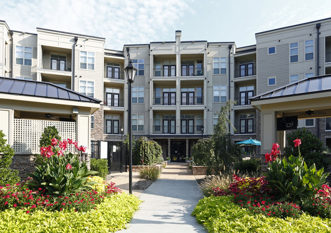 Lofts at Weston Lakeside in Cary, NC - Building Photo - Building Photo