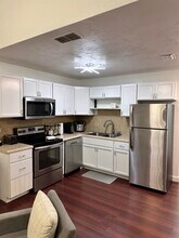 922 S Lipona Rd in Tallahassee, FL - Building Photo - Building Photo