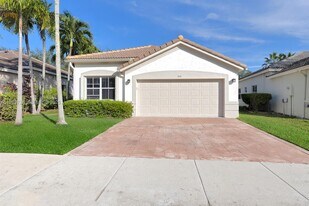 949 Tanglewood Cir in Weston, FL - Building Photo
