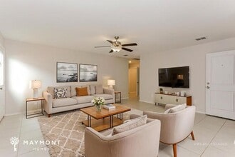 2984 Wallace Wls Ct, Unit 7 in Crandall, TX - Foto de edificio - Building Photo