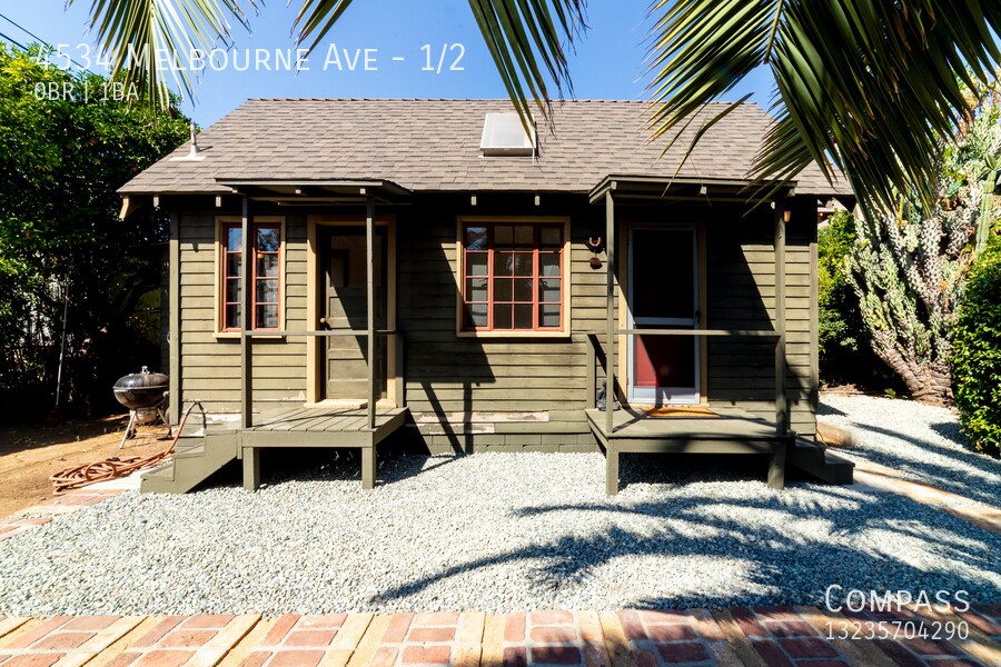 4534 Melbourne Ave-Unit -1/2 in Los Angeles, CA - Building Photo