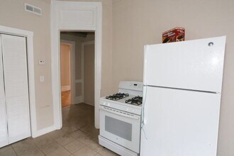 2271 N Lincoln Ave in Chicago, IL - Building Photo - Building Photo