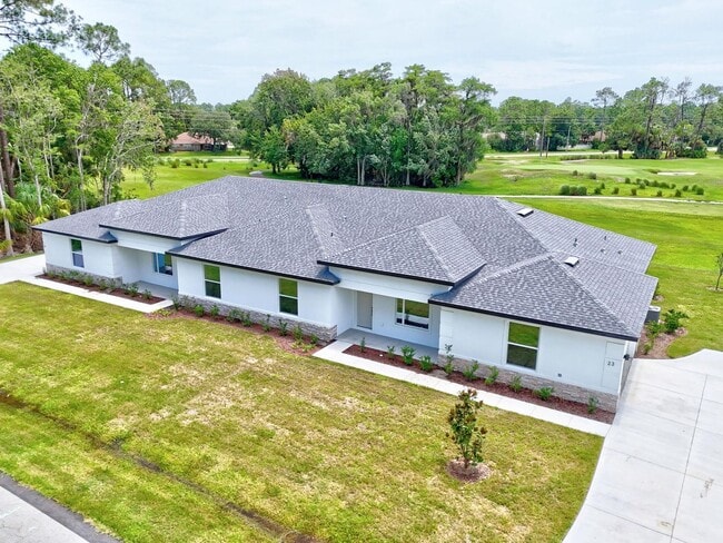 21 Weymouth Ln in Palm Coast, FL - Building Photo - Building Photo