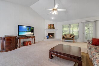 3528 Leighton Hall Ct in Tallahassee, FL - Building Photo - Building Photo
