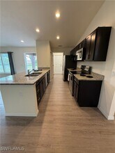 1209 Banjo Ct in La Belle, FL - Building Photo - Building Photo
