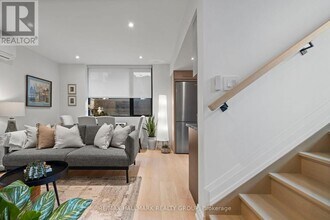 130 Glenora St in Ottawa, ON - Building Photo - Building Photo