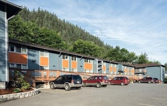 1717 Douglas Hwy in Juneau, AK - Building Photo - Building Photo