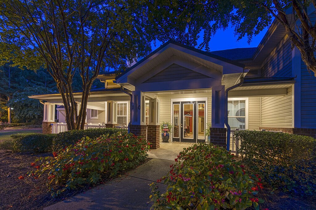 The Glen at Lanier Crossing Apartments in Stockbridge, GA